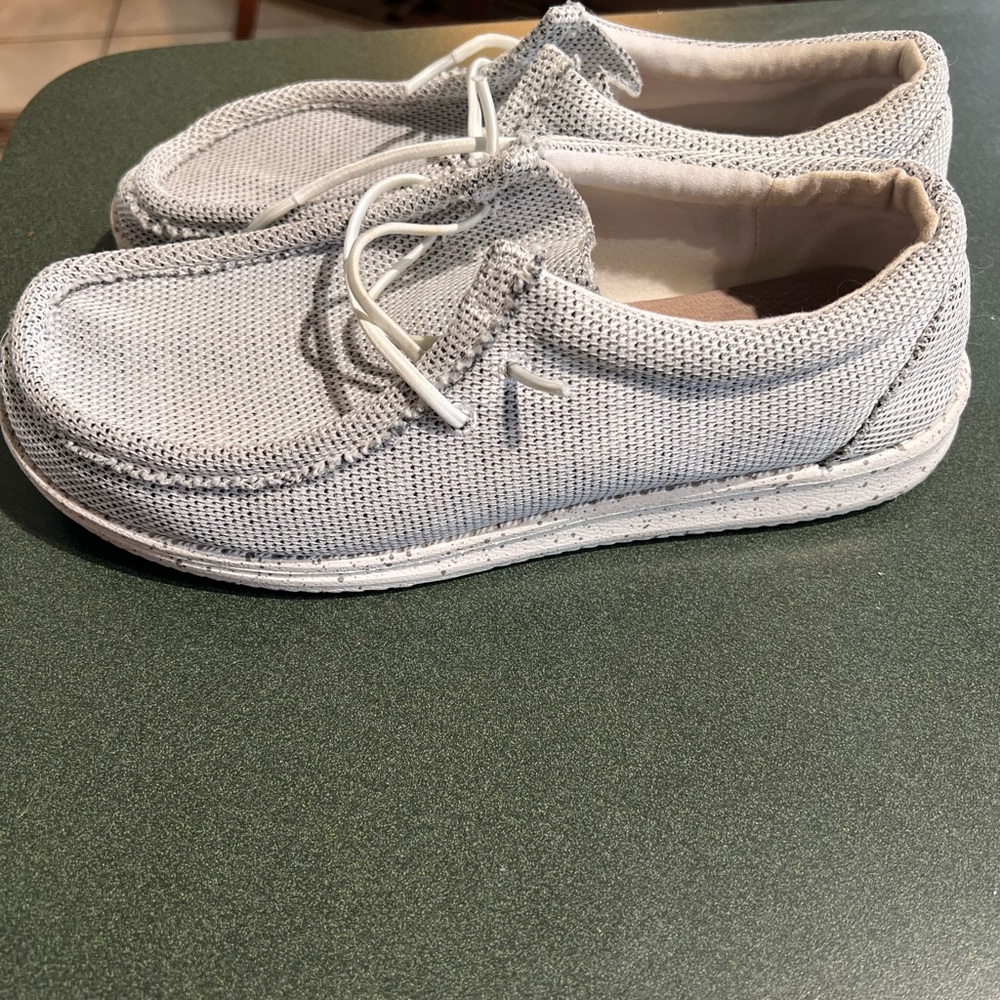 Women’s loafers size 11 (42)